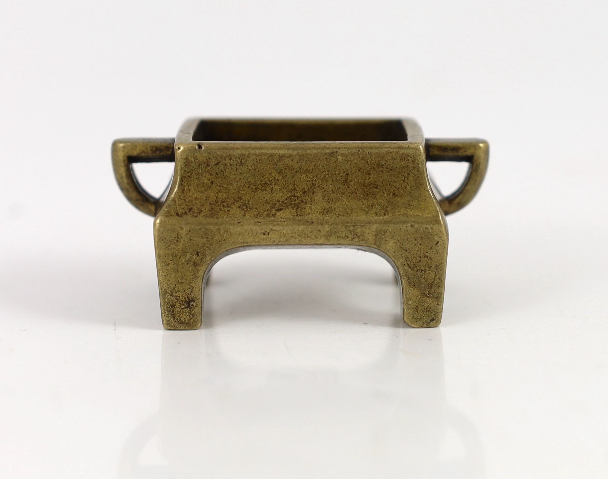 A Chinese miniature bronze censer, fangding, 18th/19th century, 5.6 cm wide